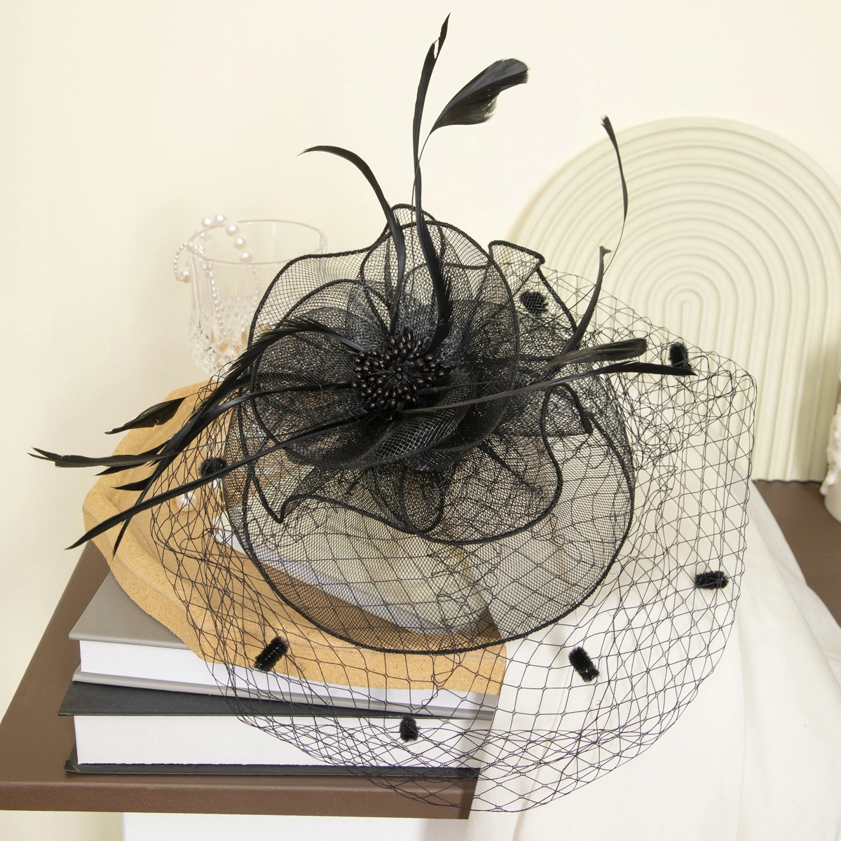 Unlock the fashion code! New headwear styles from Europe and America are leading the new trend of fashion