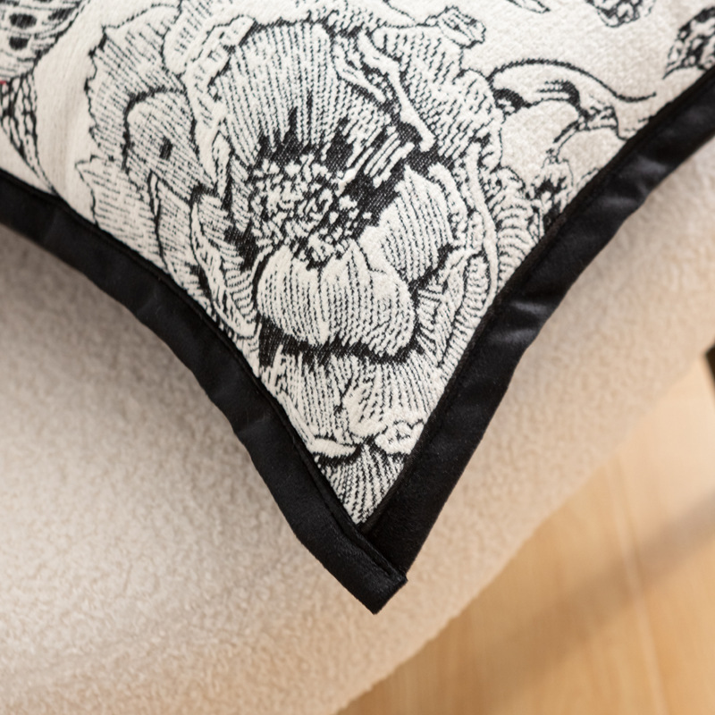 Chenille cream style garden pattern pillowcase Item Picture