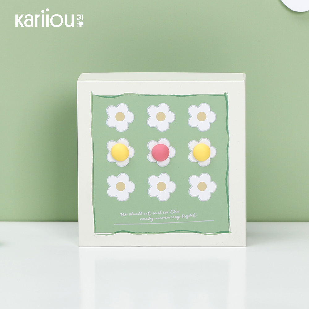 Customized small paper packaging box - Elegant flip-top base design for gift packaging details Picture