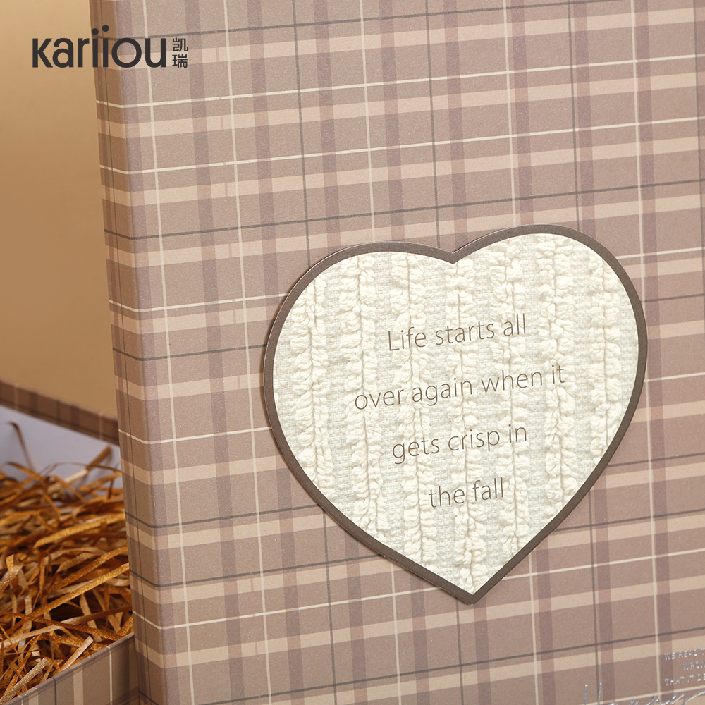 OEM rectangular packaging box - Made of hard cardboard, it is pressure-resistant and damage-proof, ensuring the safety of product transportation Item Picture