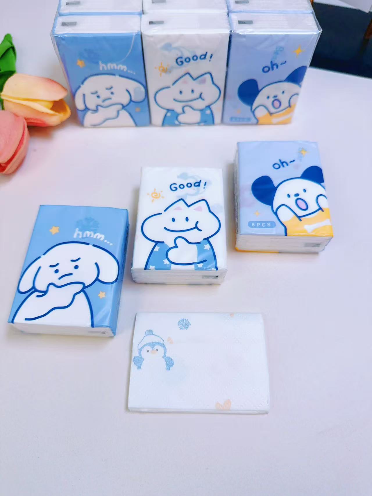 Dog cartoon printed handkerchief paper - Specification: 210×210 mm, three-layer thickened 8 pieces per pack. Compact and portable mini pocket tissue that doesn't shed paper scraps Specification image