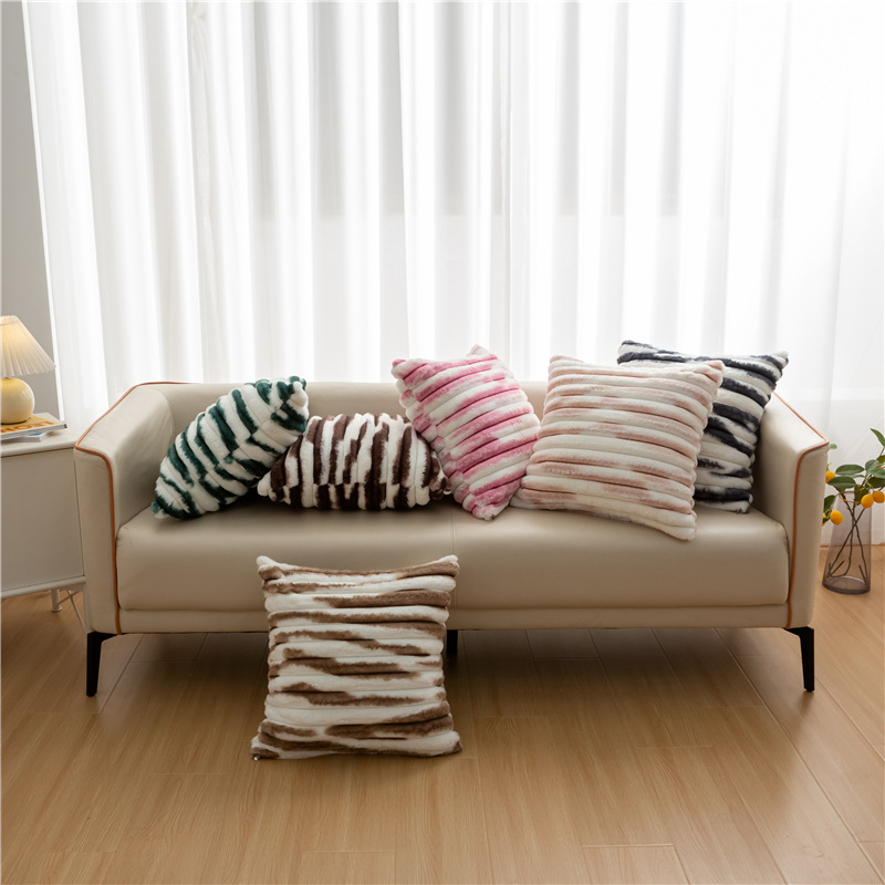 Rabbit hair tie-dyed pillowcase Item Picture