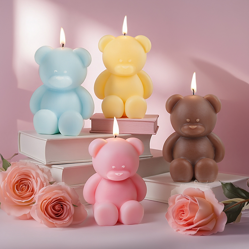 Bear-shaped scented candles - Available in multiple colors for wedding souvenirs and birthday gifts. Made of soy wax, they are environmentally friendly, harmless and have a pleasant fragrance