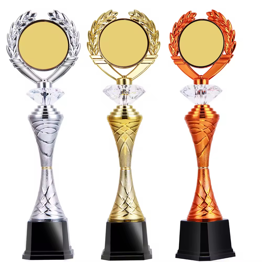 Customized gold-embossed plastic trophies from Jinzun Trophy Factory - Special handcrafted plastic handicrafts for student abacus competitions