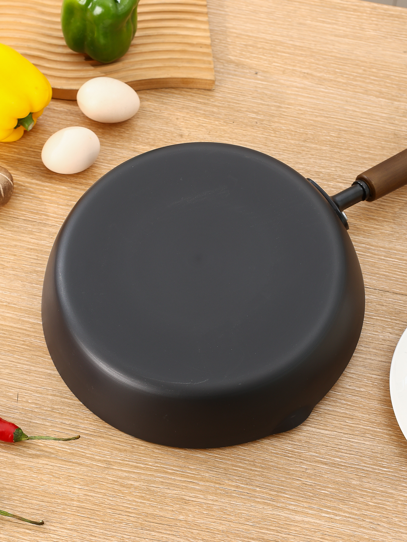 Letz Mysterious Cast Iron Frying pan Application Scenario
