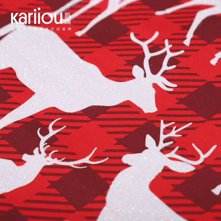 Wholesale high-end Christmas kraft paper packaging bags - twisted rope handle design Item Picture