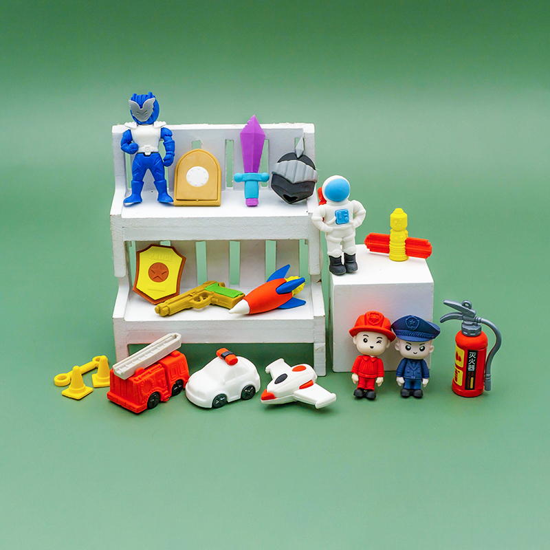 Hero character-shaped eraser Item Picture