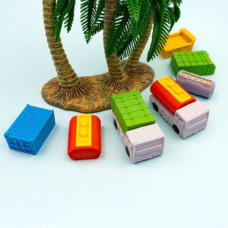 Transportation-shaped eraser Item Picture