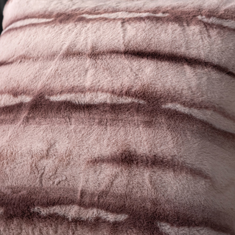 Rabbit fur cloud pattern pillowcase Item Picture