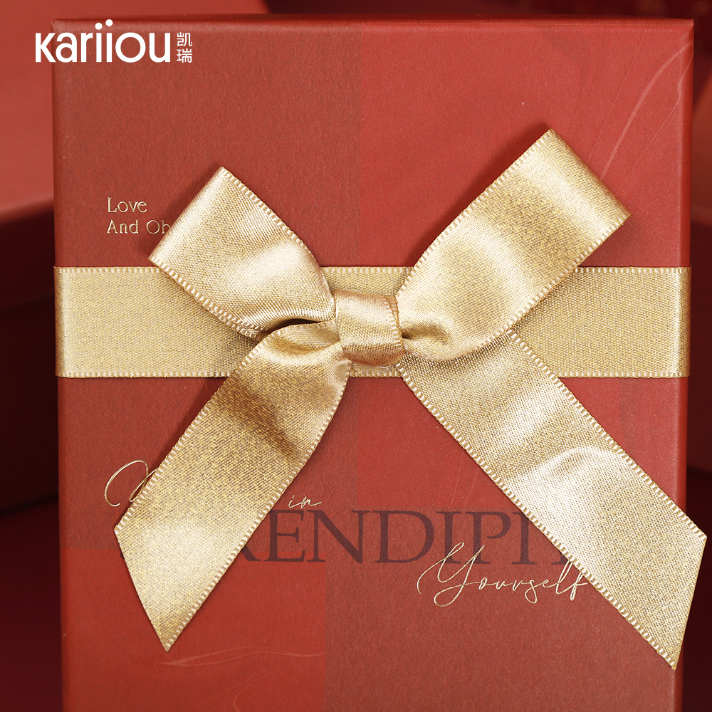 Customized high-quality double-door cardboard gift boxes - specially designed for New Year's goods packaging Application Scenario