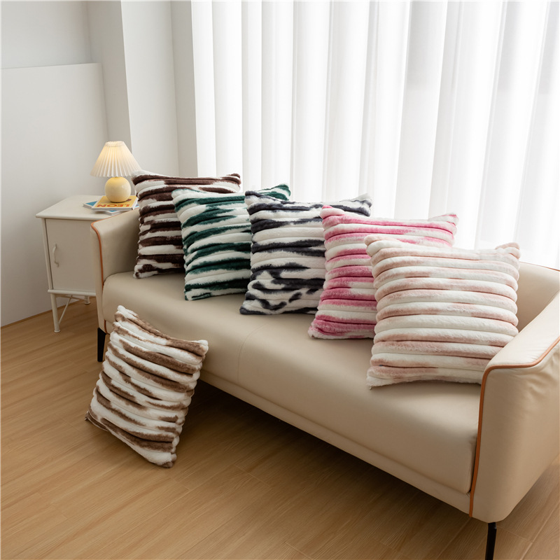 Rabbit hair tie-dyed pillowcase Application Scenario